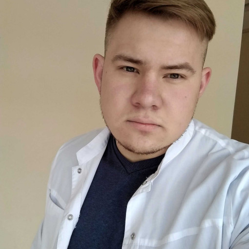 Махмутов Артем Айратович